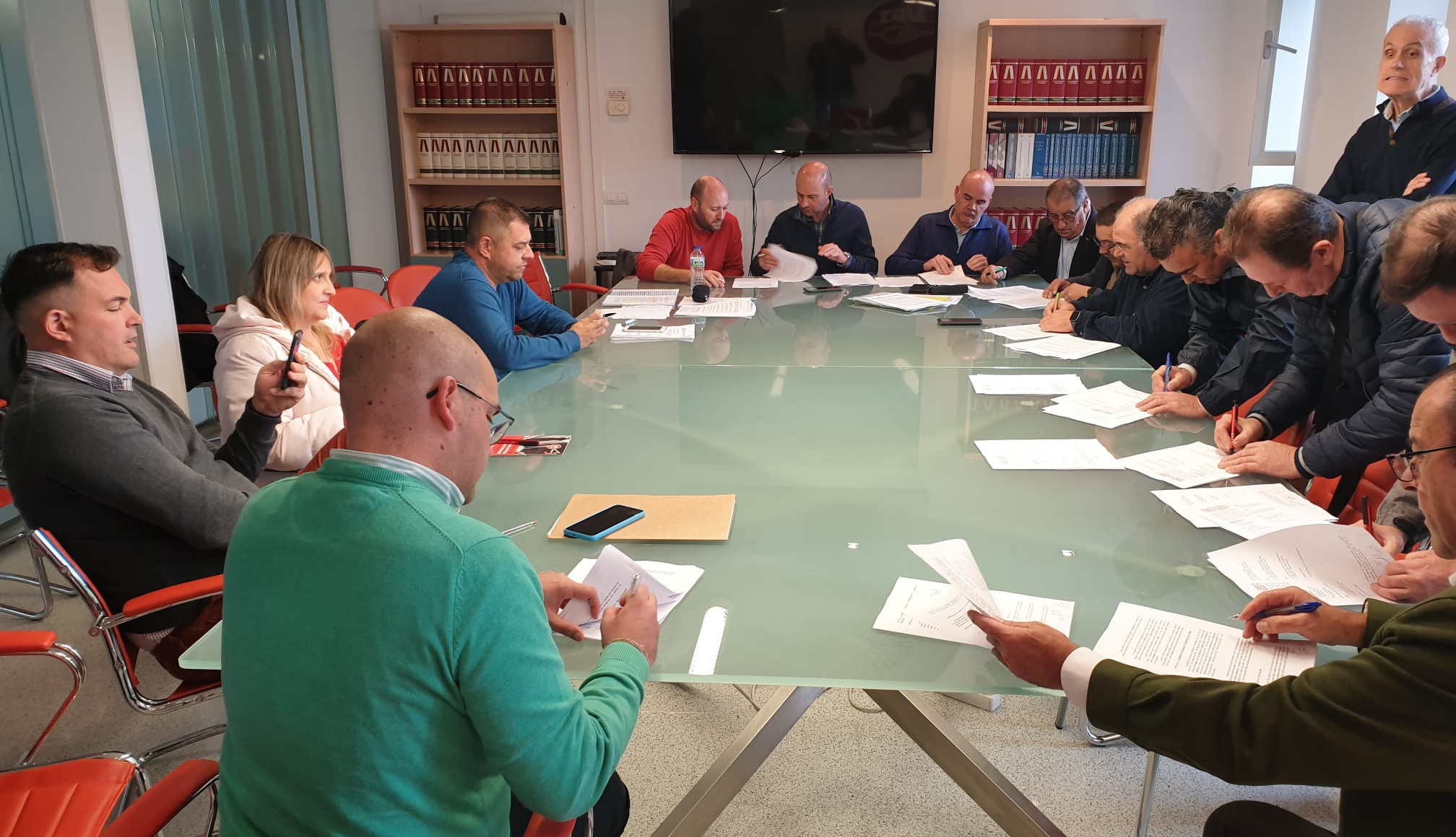 UGT firma el Convenio de Transporte de Viajeros de la provincia de Granada
