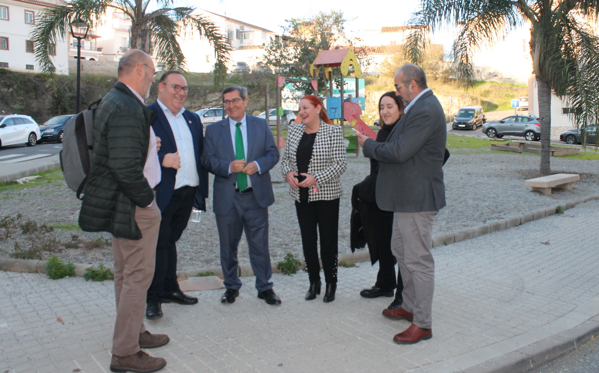 El presidente de la Diputación visita las próximas obras de mejora en Salobreña con cargo a la institución provincial