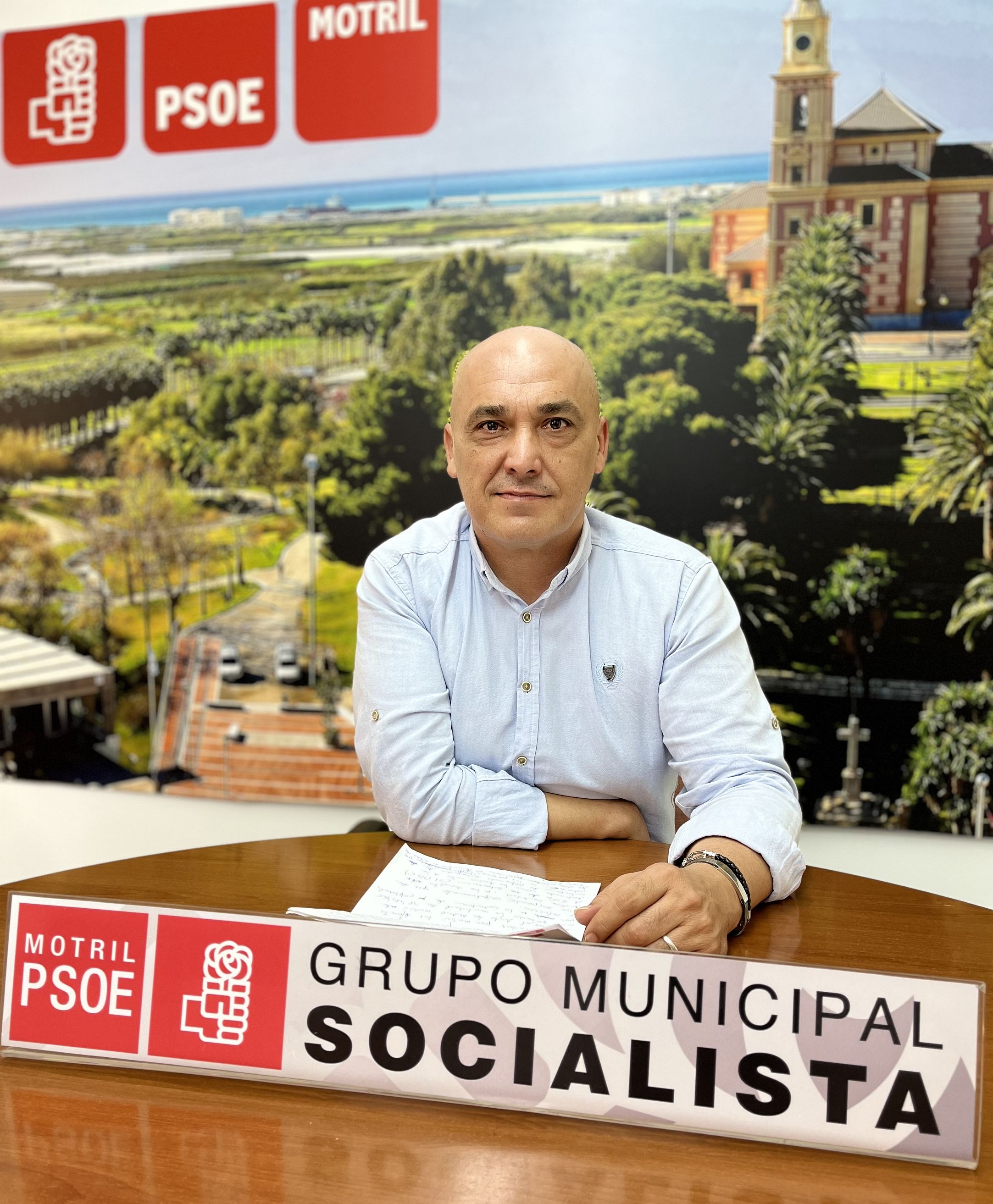 El PSOE pide a la alcaldesa que reclame a Juanma Moreno la contratación de los sanitarios que faltan en los ambulatorios y el Hospital de Motril  