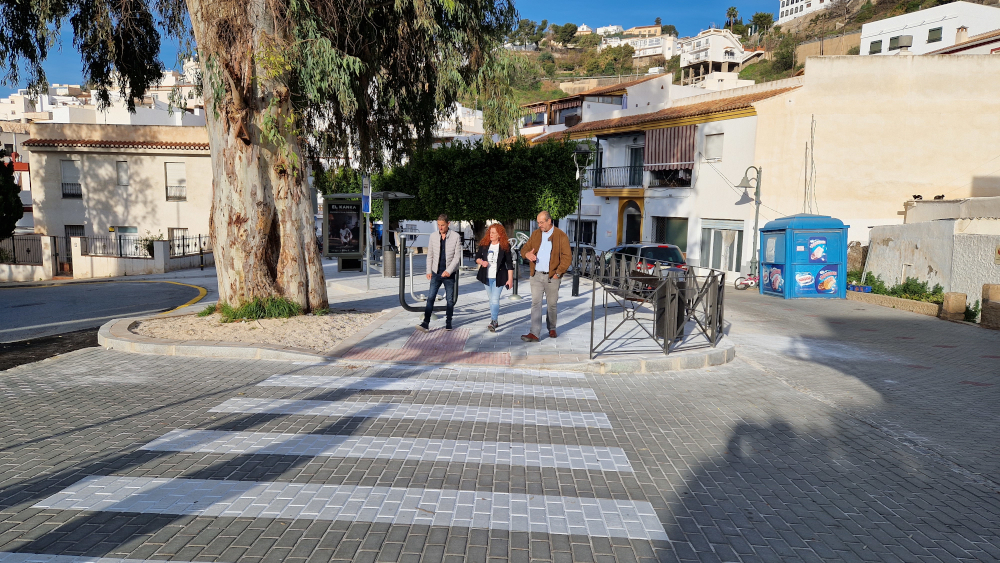 Finalizan las obras de la calle Ramblilla de La Caleta 