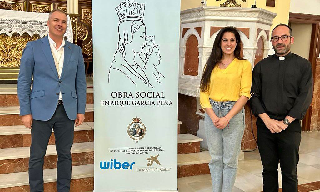 La empresa motrileña Wiber se une a la obra social Enrique Olmedo de la Hermandad de la Patrona de Motril