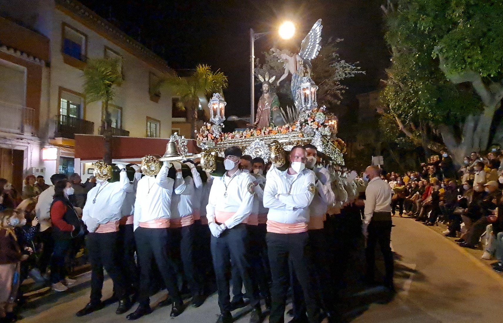 Les recordamos los horarios e itinerarios de las procesiones previstas en el municipio sexitano.