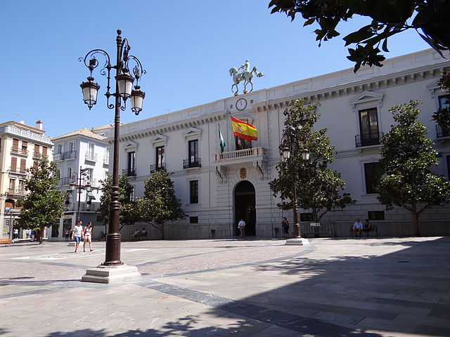El PP denuncia que la mala gestión de Francisco Cuenca podría costarle a Granada más de tres millones de euros