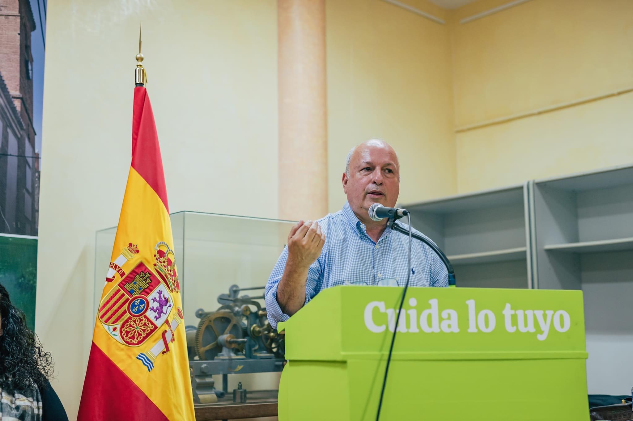 VOX anuncia que conectar Lobres con Salobrea a travs de caminos rurales si gobiernan