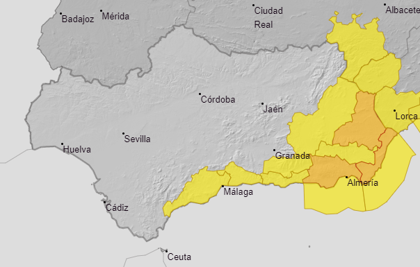 AEMET mantiene activado el aviso naranja por lluvias en la Costa de Granada