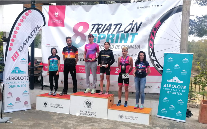 David Snchez y Ana Gay ganan el VIII Triatln Universidad de Granada