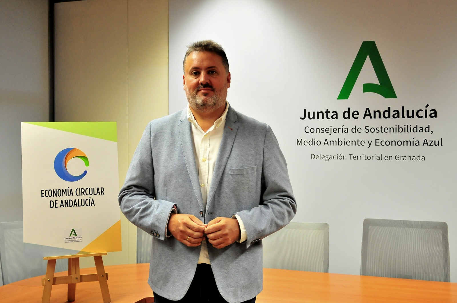 Los municipios granadinos podrán beneficiarse de los 53 millones de euros en ayudas de la Junta para la gestión de residuos