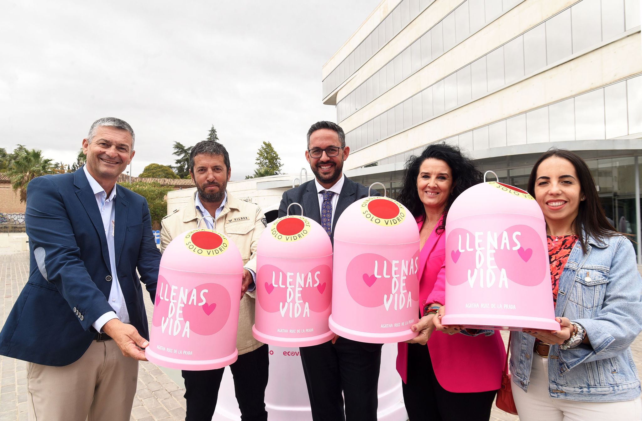 Diputación pone en marcha en Torrenueva Costa y Torre-Cardela la campaña provincial 'Recicla Vidrio por ellas' 