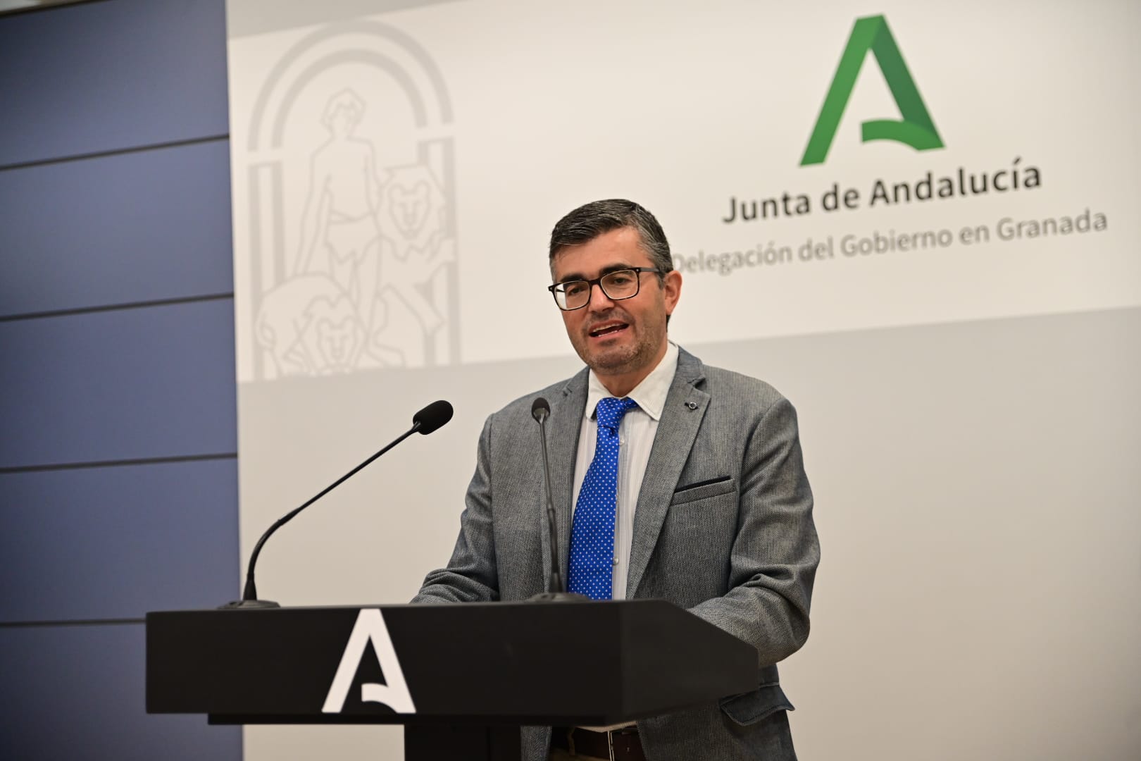 Nueva oportunidad de acreditar las competencias clave para más de 24.000 desempleados sin estudios de Granada