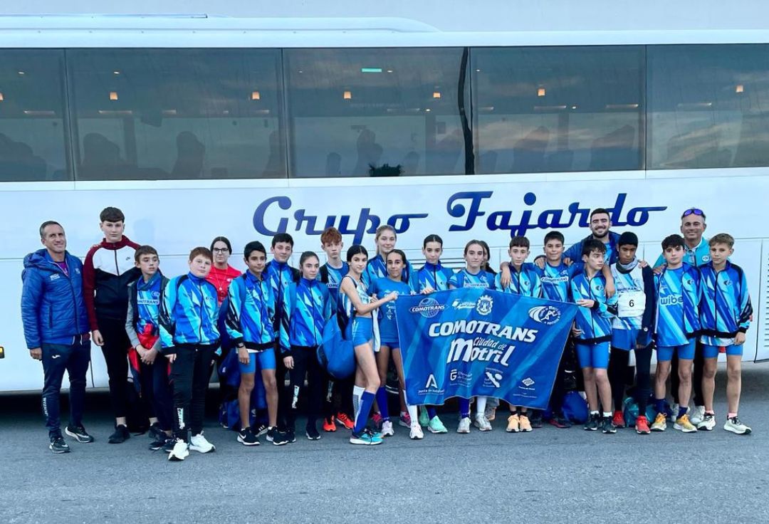 El XIV Campeonato de Andalucía de Clubes en Pista Cubierta deja en sexta y octava posición a los equipos Sub14 del Comotrans Ciudad de Motril