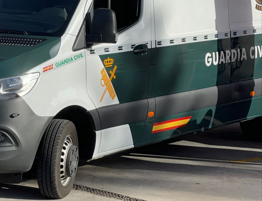 Dos jvenes son puestos a disposicin judicial por delitos de robo con violencia e intimidacin en gasolineras de Granada 
