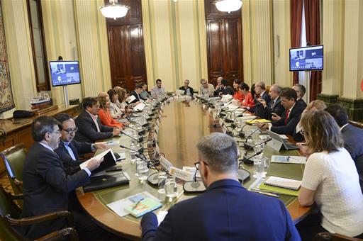 Consejera de Agricultura y secretara de estado de Medio Ambiente mantienen una nueva reunin para abordar acciones por la sequa