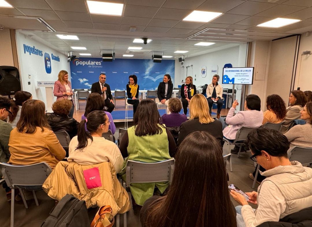 El PP de Granada organiza un foro bajo el lema 'Mujer y Asociacionismo' con motivo del 8M de la mano de mujeres de diferentes mbitos