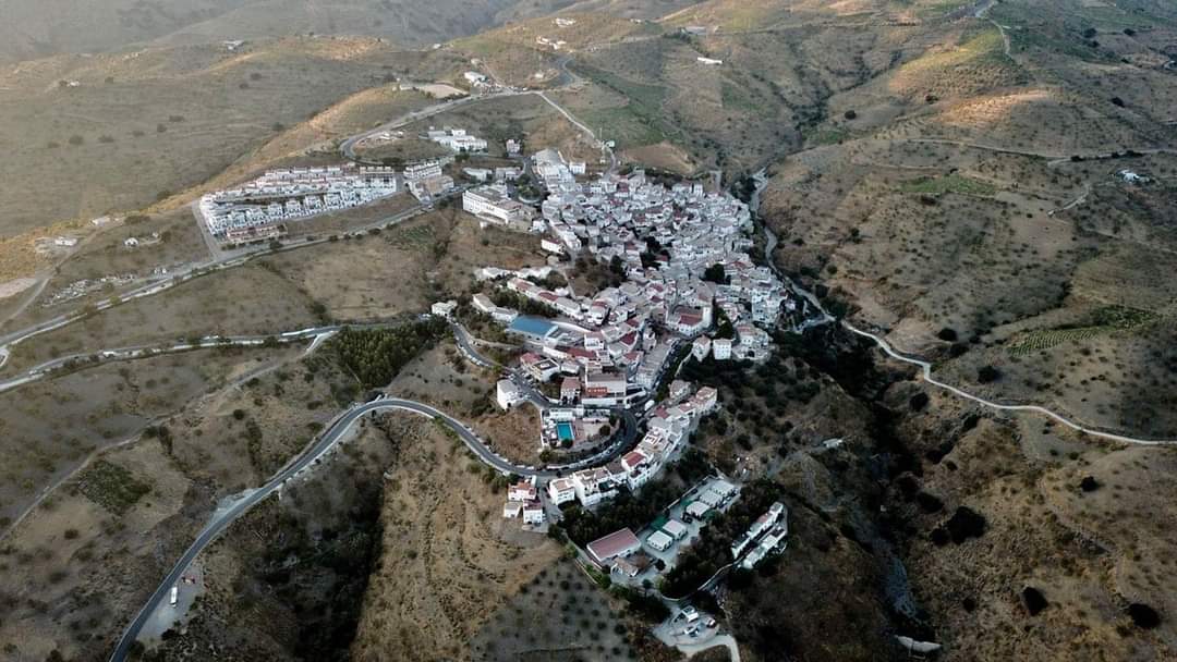 El Estado subasta varios inmuebles en la provincia de Granada por valor de algo más de 355.000 euros