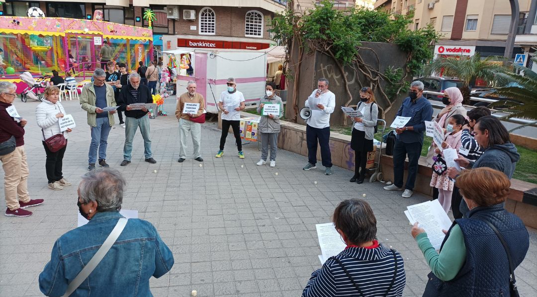 'Muertes en el mar: fracaso de la humanidad', lema del 'Círculo de Silencio' que Motril Acoge celebrará este viernes en la plaza de la Aurora