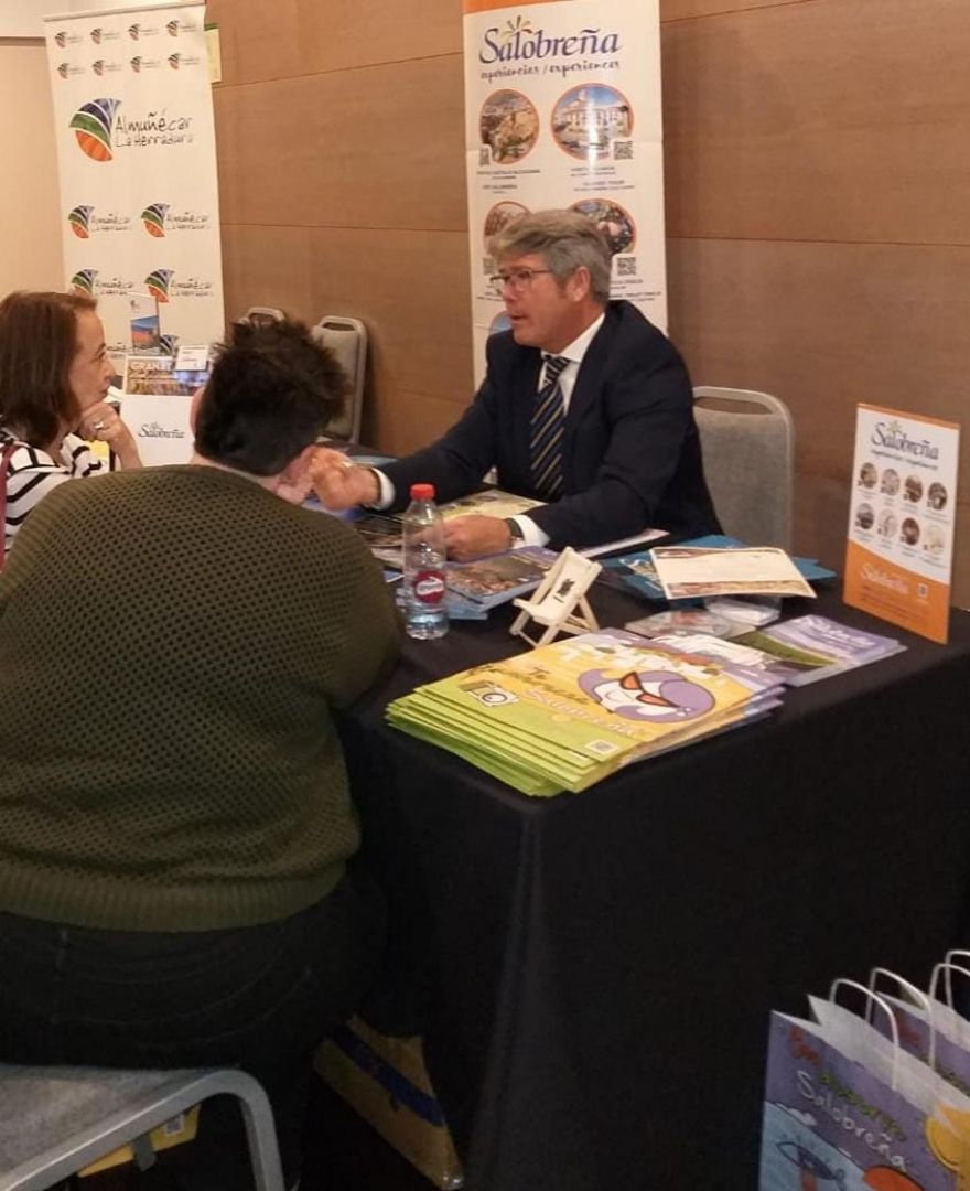 Salobrea da a conocer sus recursos en un promocional para agentes de viaje en Bilbao