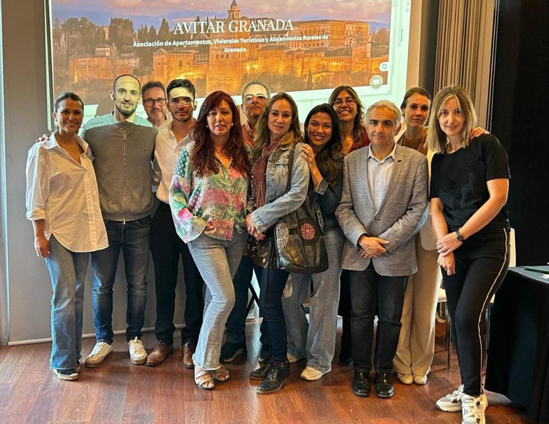 AVITARGRANADA se presenta como la primera asociación granadina para la defensa de los intereses del sector del alquiler vacacional en la provincia
