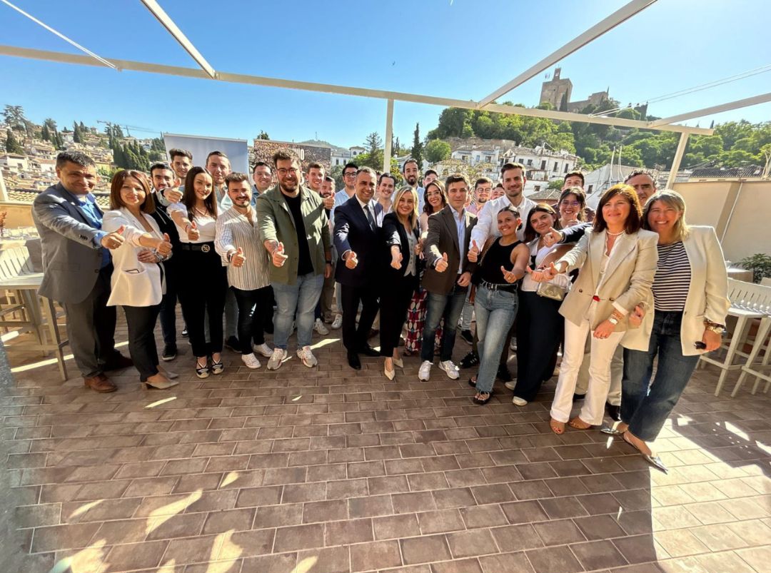 El PP llama a los jóvenes a iniciar el camino del cambio en las elecciones europeas