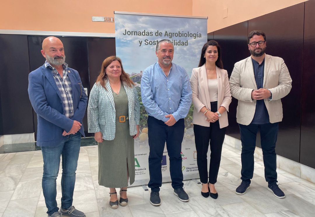 Salobreña celebra las I Jornadas de Agrobiología y Sostenibilidad, organizadas por la Asociación Granada Más, del 18 al 19 de junio