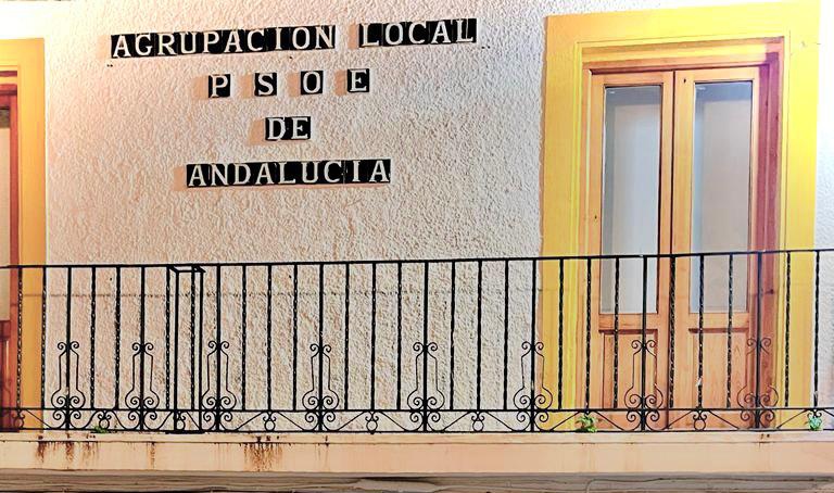 El PSOE pide a Ruiz Joya “que deje de hablar por resoluciones de alcaldía y sea transparente con la ciudadanía”