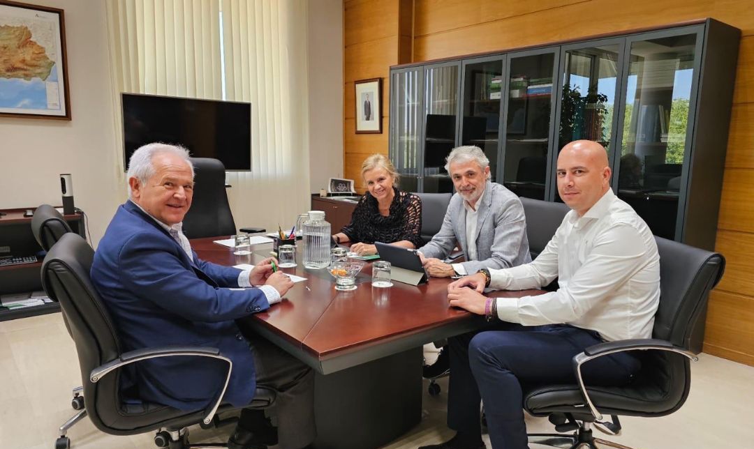Orellana informa que el nuevo proyecto del Hospital de La Alpujarra se licitará en el último trimestre de este año con una inversión de 800.000 euros