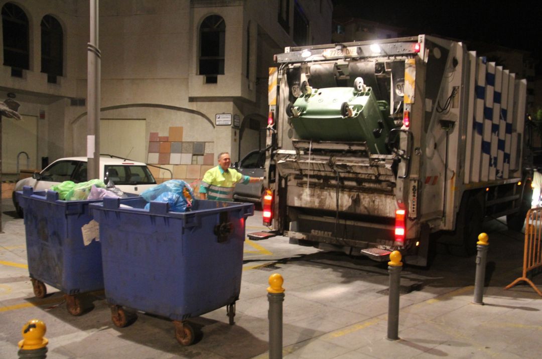 Vuelve el horario de invierno de recogida de basura en Almuñécar