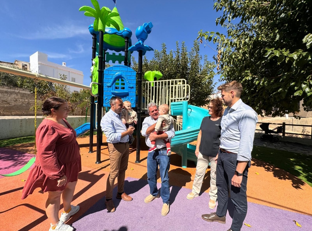 La Diputacin frena la despoblacin en Turn con proyectos como un parque infantil, fisioterapia, clases de msica, peluquera y podlogo