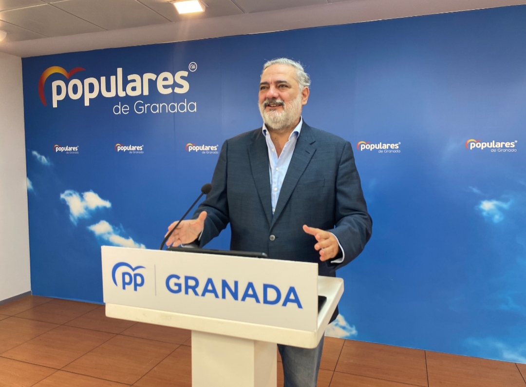 El PP subraya el papel de la nueva Ley Andaluca Digital, que pone el foco en que nadie se quede atrs en la vida digital