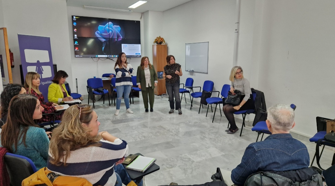 Salobreña celebra unas jornadas formativas sobre ocio libre de violencia sexual dirigidas a distintos profesionales