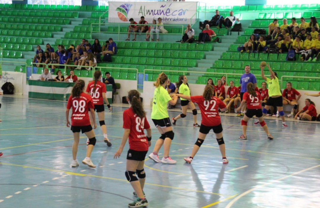 Dos encuentros de balonmano de la Liga regular del Campeonato de Andalucía centran la agenda deportiva en Almuñécar este sábado