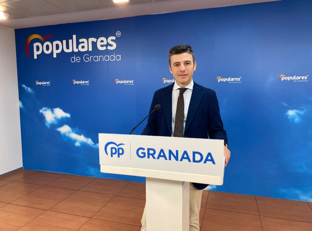 El PP critica el regreso de Montero como secretaria general del PSOE andaluz, siendo la ministra que ms ha perjudicado a Andaluca y a Granada en toda su historia 
