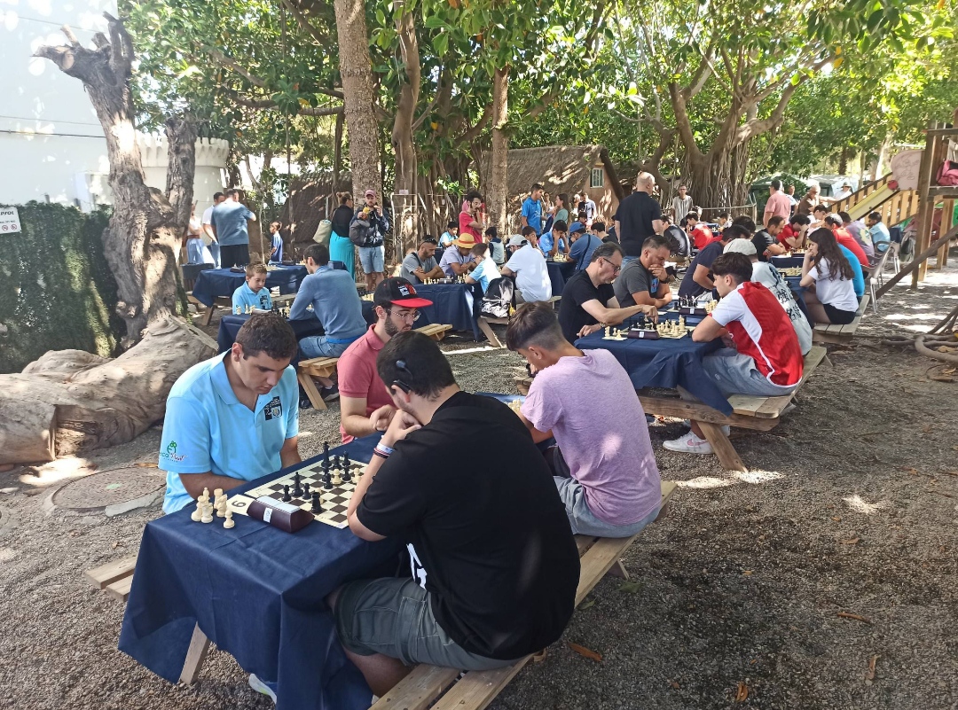 Rosa Adela Lorente, Savin Puertas, Andrés Sánchez y Borja Cañada, entre los favoritos del XXVII Abierto de Ajedrez Camping Don Cactus
