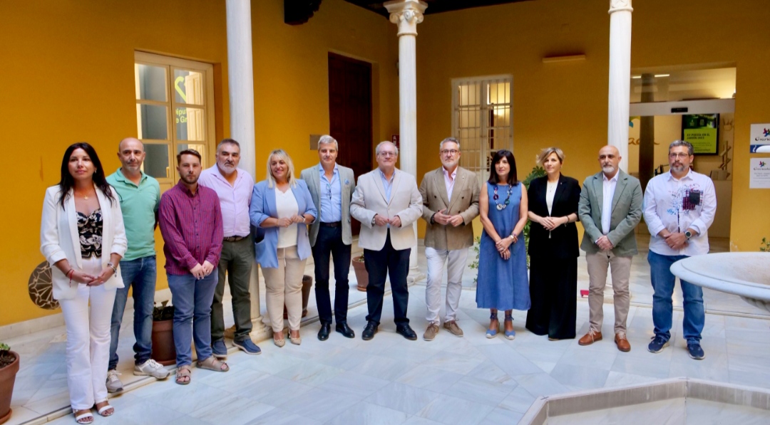 Diputacin impulsa la Semana Europea de la Movilidad con Planazos Culturales por ocho municipios del rea Metropolitana de Granada en autobs 