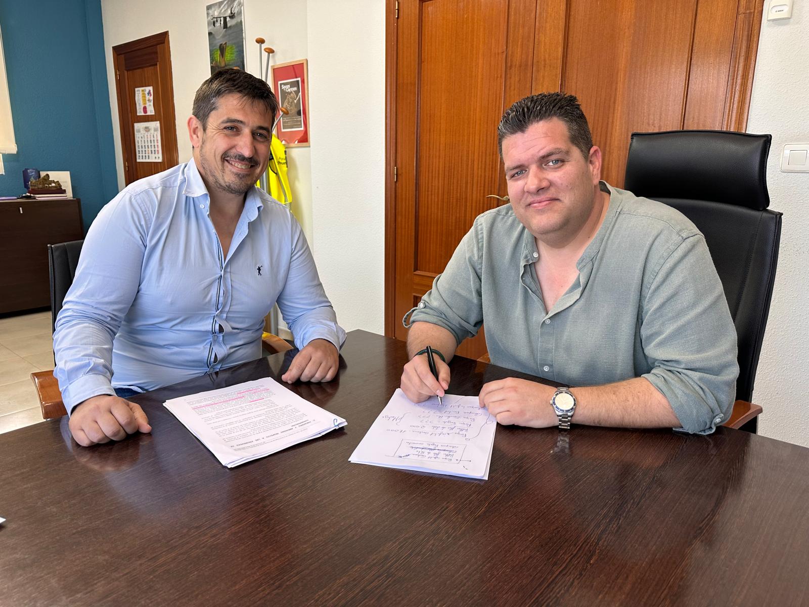 La Asociación de Pescadores deportivos se reúnen con el presidente de la ELA para hablar de la Zona ZEC de Calahonda- Castell de Ferro