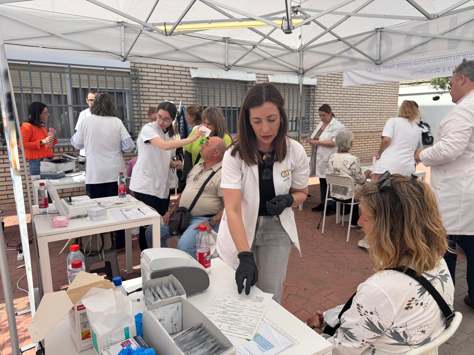 La Carpa de la Salud llega a Salobrea centrada en la prevencin y el ...