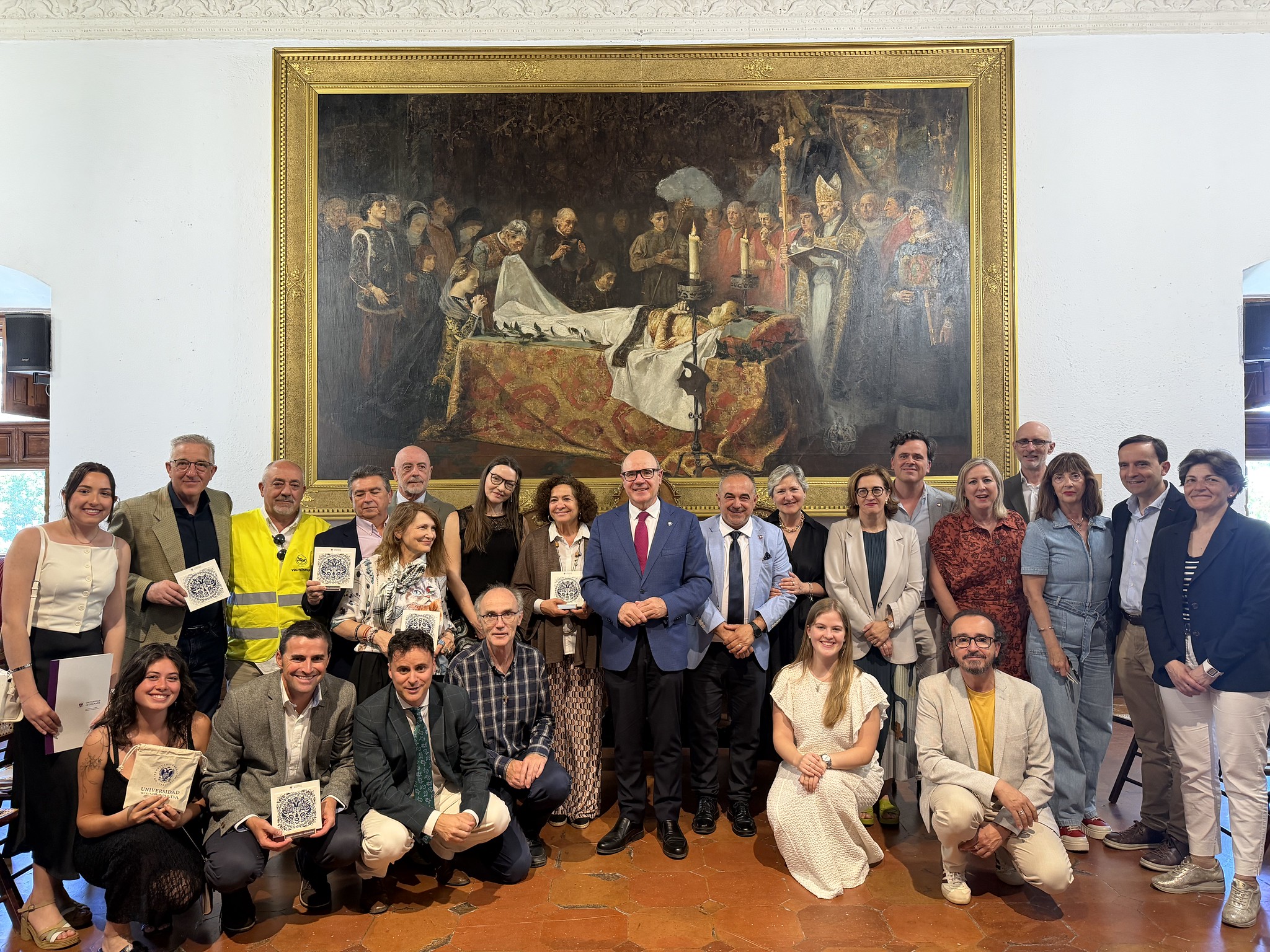 La UGR premia la justicia social y el compromiso con la sociedad en la gala 'Las caras de la solidaridad'