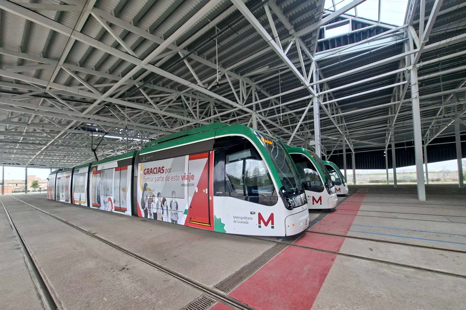 La plantilla de Metro Granada sigue con nuevos paros para reivindicar mejoras salariales y sociales en la negociación de su convenio 
