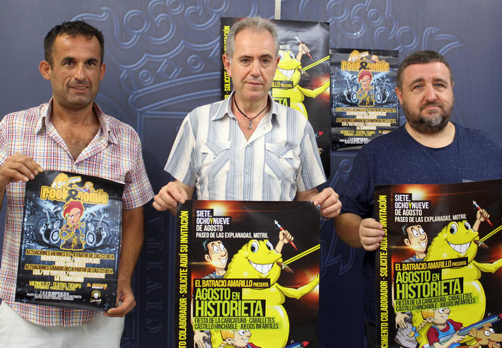 Agosto en Historieta llenar Motril de caricaturas