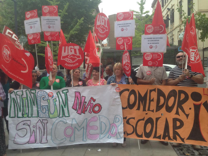 UGT recuerda a Susana Díaz su promesa electoral: ningún niño/a sin comer en Andalucía, y le exige que la cumpla
