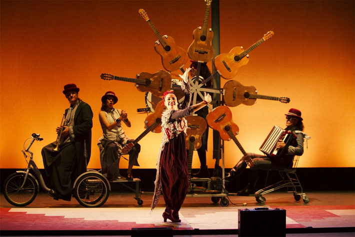 La consejería de Cultura reinicia el ciclo Abecedaria en catorce municipios andaluces a los que lleva artes escénicas y música