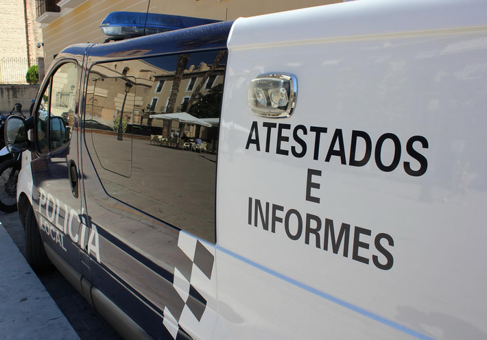 La Policía Local detiene a un individuo en cuyo vehículo hallaron más de un kilo de marihuana