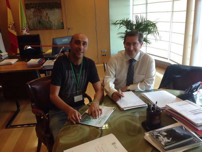 Los afectados por ELA reciben el respaldo y la solidaridad de la Diputacin de Granada