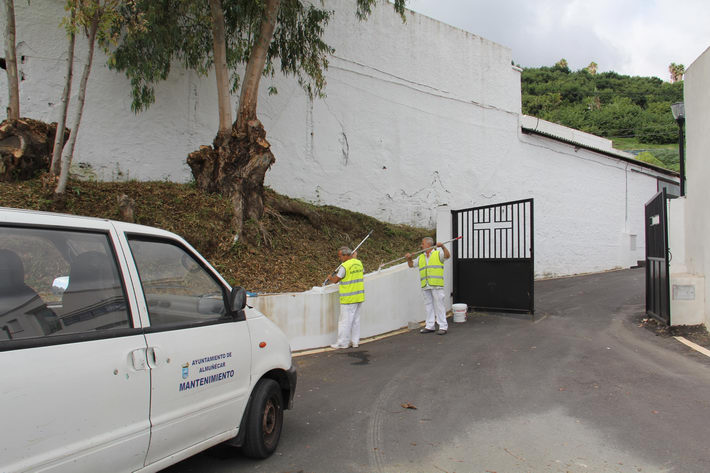 El Consistorio sexitano prepara el dispositivo de Seguridad para los cementerios de Almucar y La Herradura 