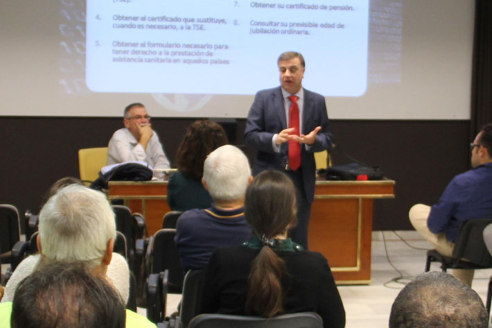 El Director Provincial de la Seguridad Social celebr en Almucar la segunda jornada del  portal Tu Seguridad Social 