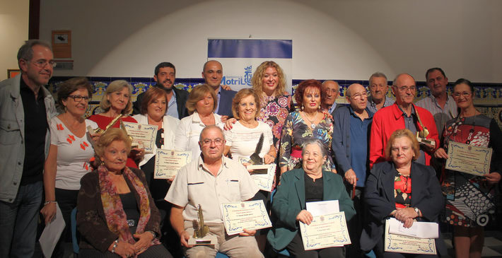Moiss Navarro Fernndez y Maruja Jimnez Galeote, ganadores del XII Certamen de Poesa y Redaccin Premios Salvador Varo