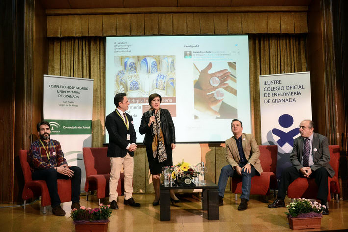 Un total de 170 enfermeras se renen en Granada para conocer el uso de las tecnologas 2.0 en los cuidados y atencin a los pacientes