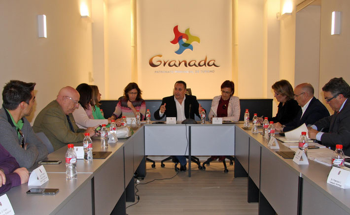 Antonio Gala, la fiesta del Cascamorras y Nevadensis, Premios Turismo de Granada 2015