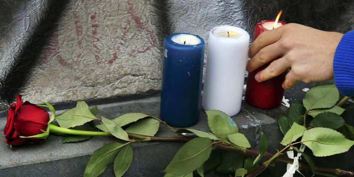 Salobreña expresará sus muestras de dolor, solidaridad y condena tras los atentados de París.