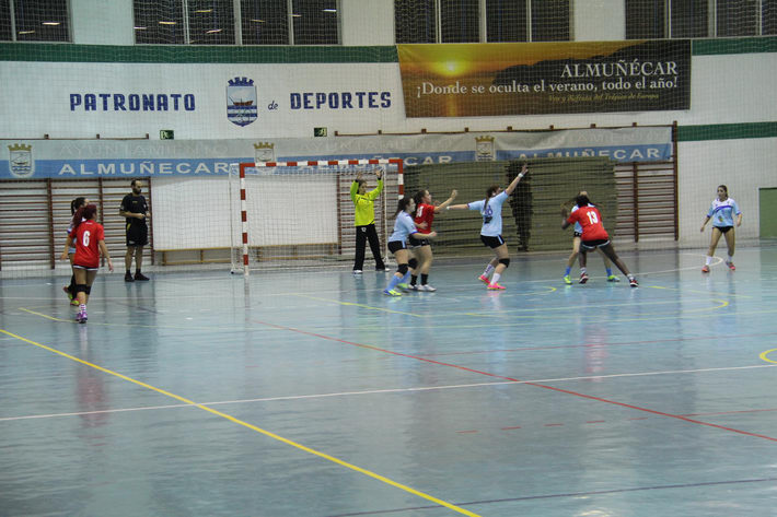 Avance actividades deportivas en Almu��car y La Herradura 