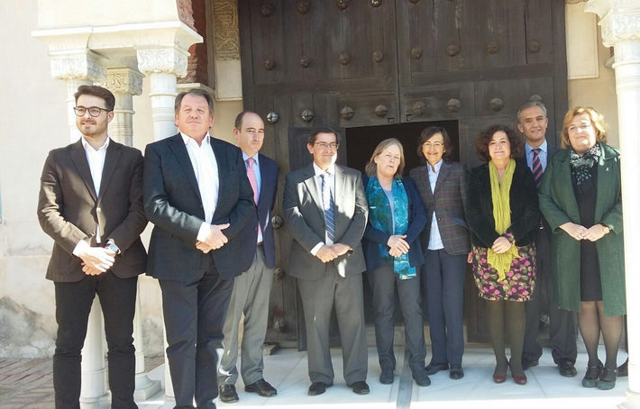 La consejera de Cultura preside en Granada la reuni�n del Patronato de la Fundaci�n Francisco Ayala 